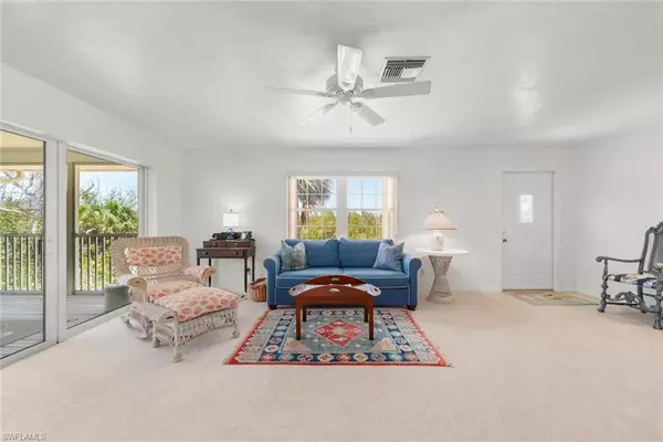 Sanibel, FL 33957,490 Marian RD