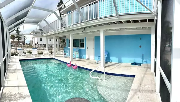 57 Flamingo ST, Fort Myers Beach, FL 33931