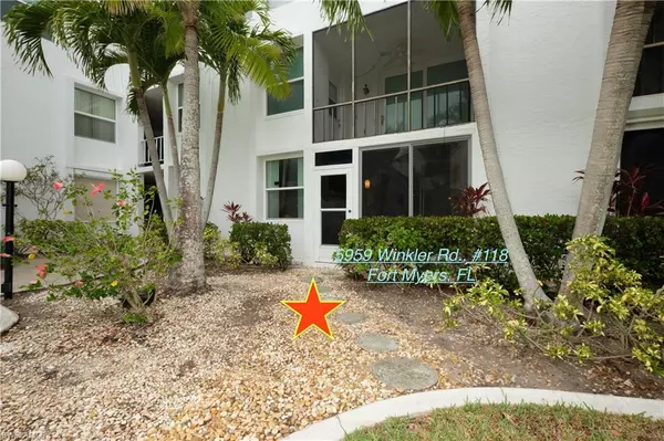 Fort Myers, FL 33919,5959 Winkler RD #118