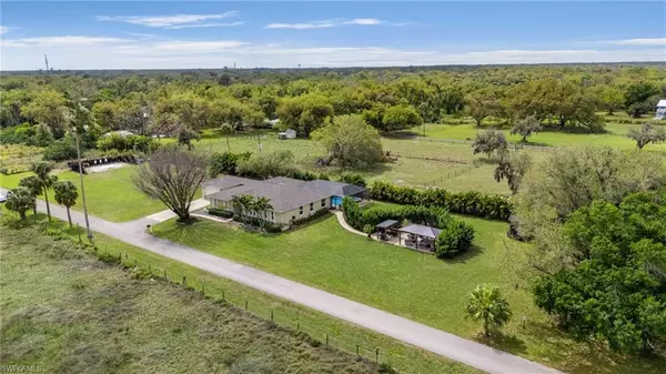 5060 Melaluca DR, Fort Myers, FL 33905