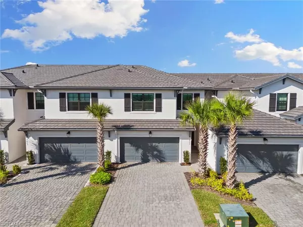 7469 Rockefeller DR,  Naples,  FL 34119