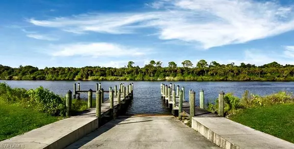 Alva, FL 33920,2044 Newcomb CT