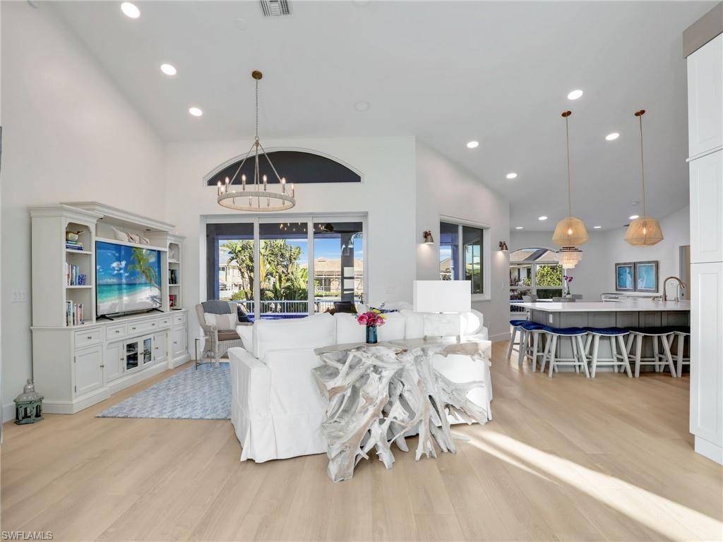 Marco Island, FL 34145,111 June CT