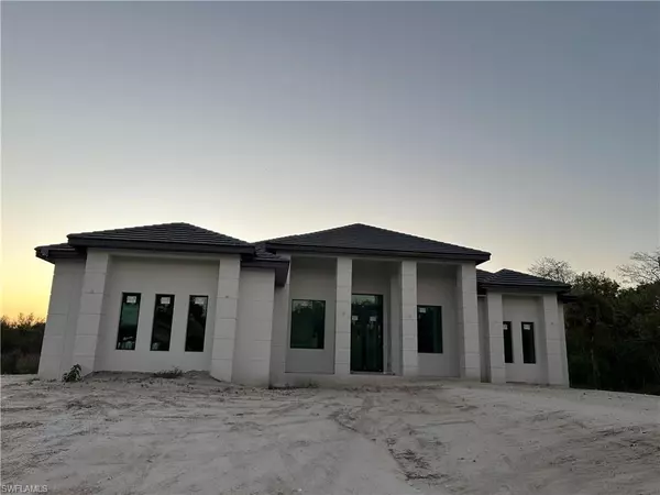 Naples, FL 34120,705 16th ST NE