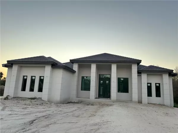 Naples, FL 34120,705 16th ST NE