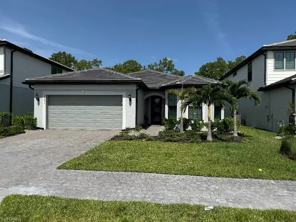 10491 Ventana LN, Naples, FL 34120