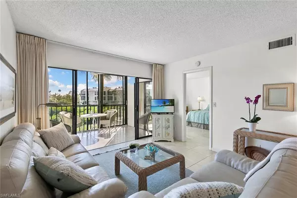 Fort Myers Beach, FL 33931,21440 Bay Village DR #124