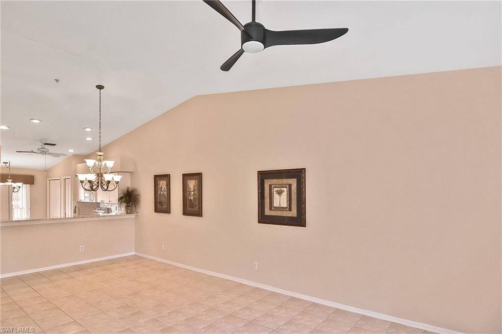 Fort Myers, FL 33966,8075 Queen Palm LN #525