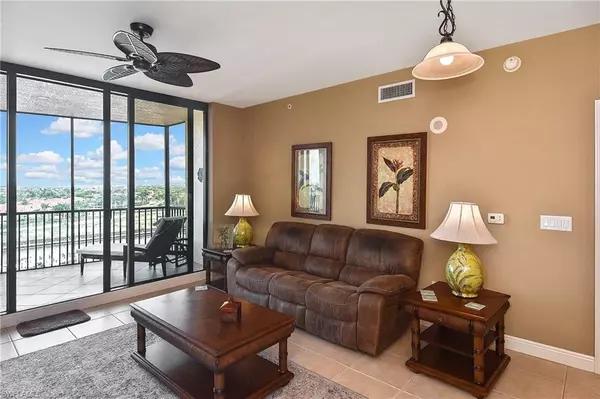 Cape Coral, FL 33914,5781 Cape Harbour DR #805