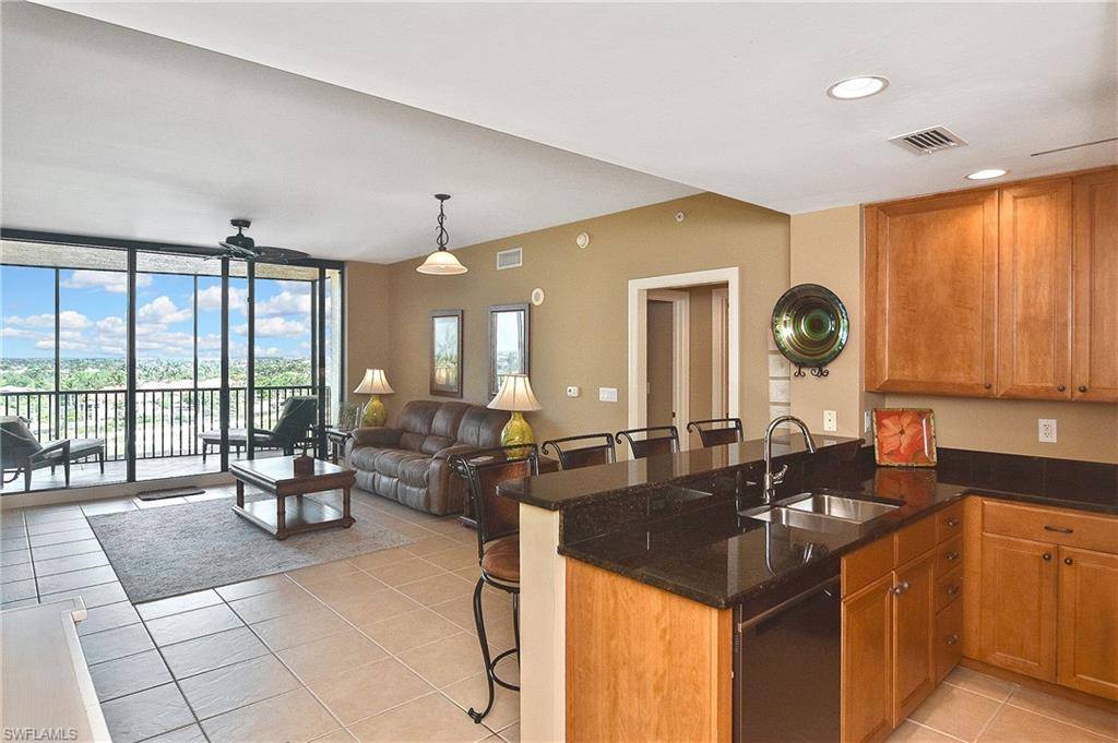 Cape Coral, FL 33914,5781 Cape Harbour DR #805