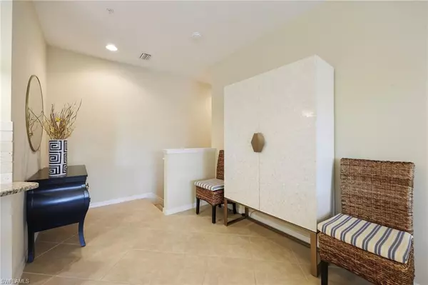 Estero, FL 34135,23530 Alamanda DR #202