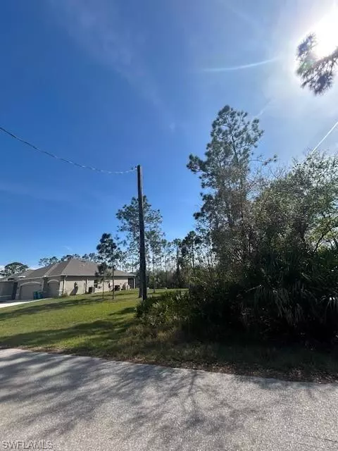 Port Charlotte, FL 33980,23493 Roscoe AVE