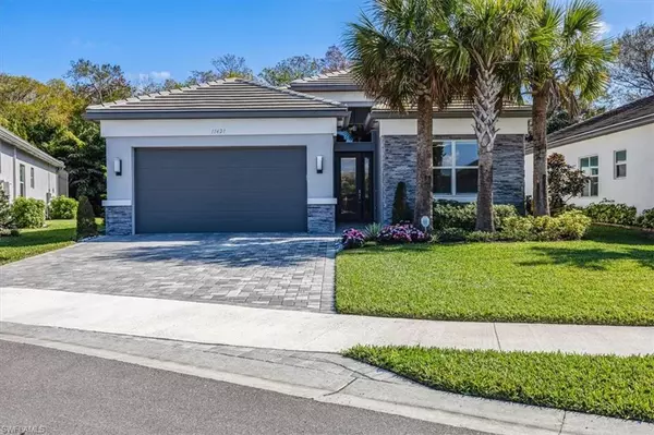 11421 Jacaranda DR, Naples, FL 34120
