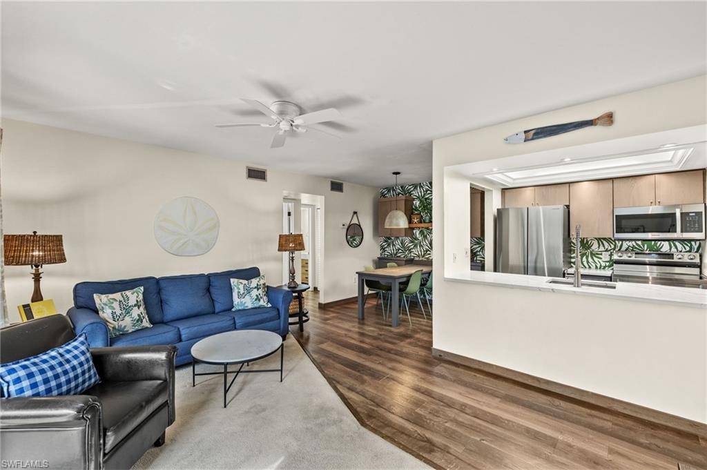 Sanibel, FL 33957,845 E Gulf DR #212