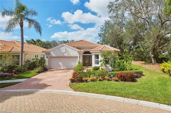 9301 Troon Lakes DR, Naples, FL 34109