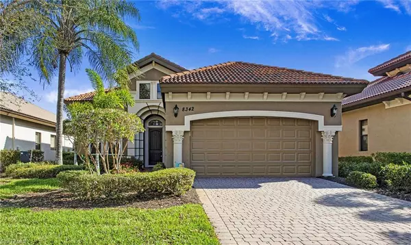 Fort Myers, FL 33912,8342 Provencia CT