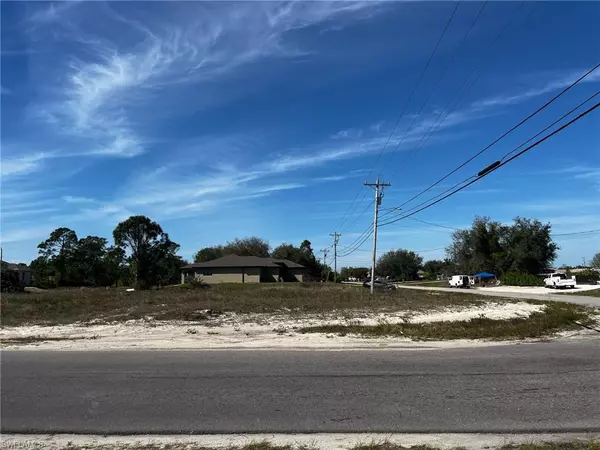 Lehigh Acres, FL 33976,2701 40th ST SW