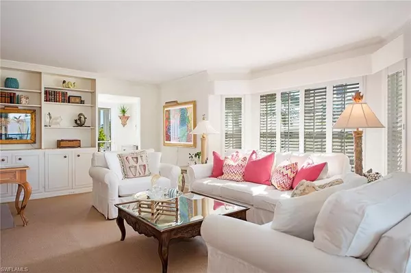 Naples, FL 34103,2601 Gulf Shore BLVD N #26