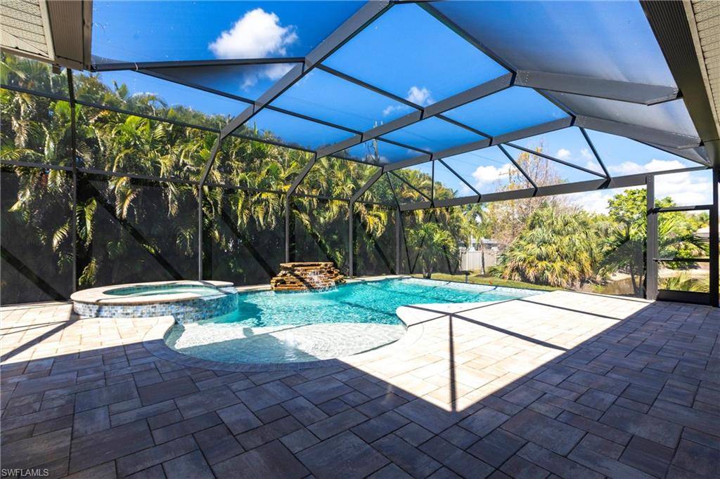North Fort Myers, FL 33903,3000 Scarlet Oak PL