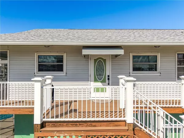 Fort Myers Beach, FL 33931,8016 Buccaneer DR