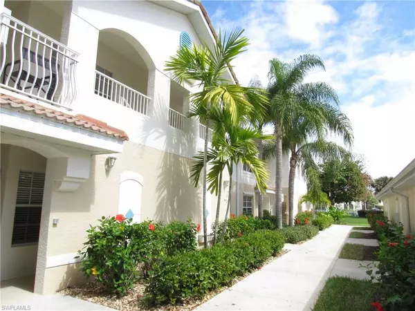 Naples, FL 34109,3015 Horizon LN #2702