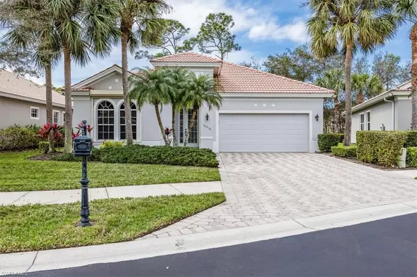16216 Parque LN, Naples, FL 34110