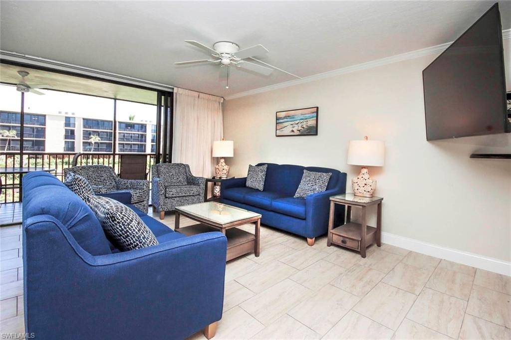 Sanibel, FL 33957,1401 Middle Gulf DR #O-201