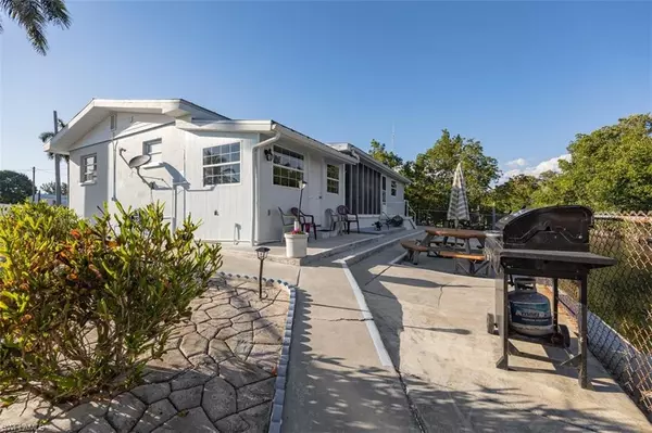 Everglades City, FL 34139,11 Spoonbill AVE