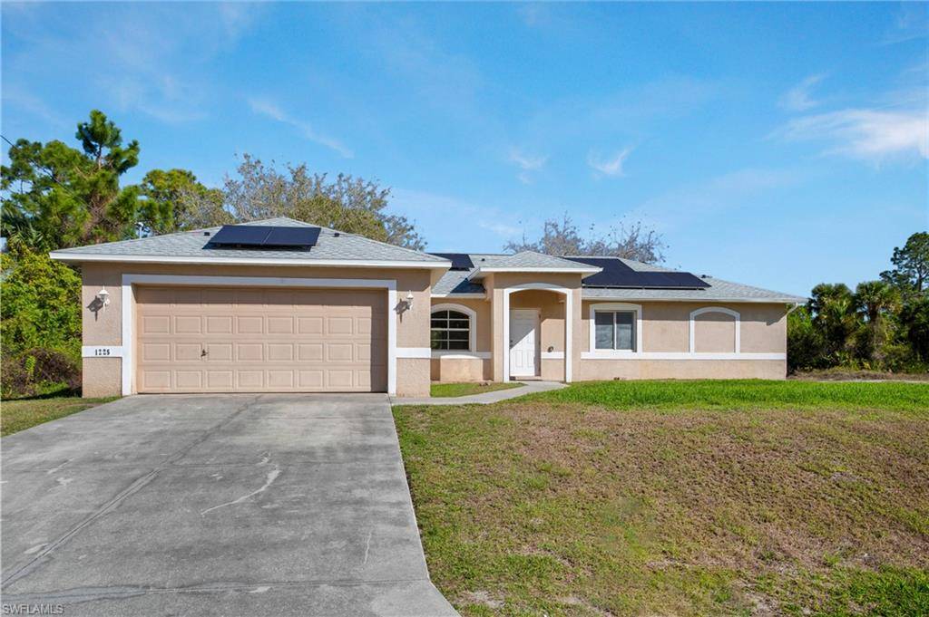 1225 Hillburn ST E, Lehigh Acres, FL 33974