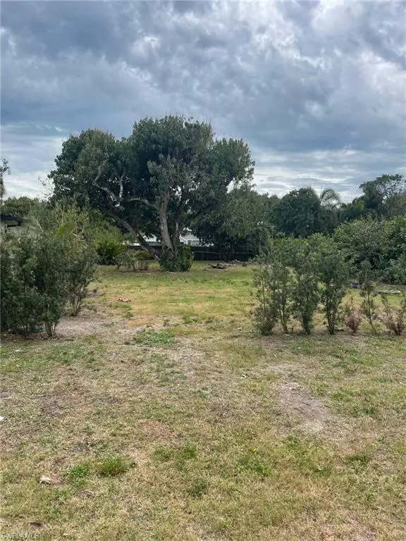 Other, FL 34112,000 Coco AVE