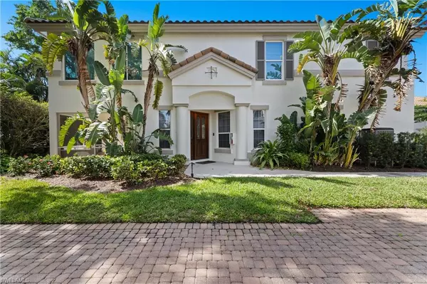 193 Colonade CIR #1506, Naples, FL 34103