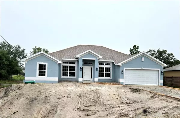 565 Windermere DR, Lehigh Acres, FL 33972