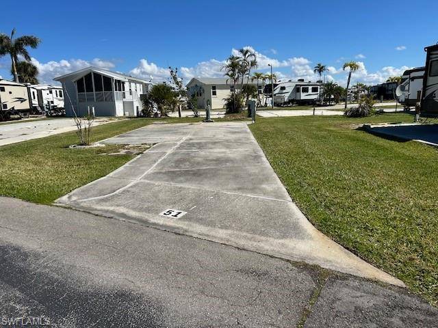 19681 Summerlin  Rd  D-51, Fort Myers, FL 33908