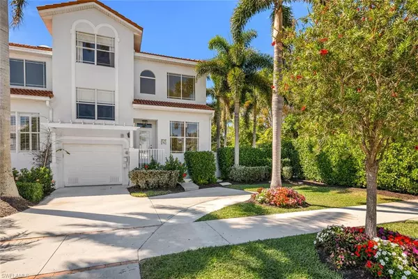 962 5th ST S #5, Naples, FL 34102