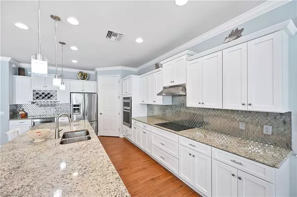 Naples, FL 34114,8510 Karina CT