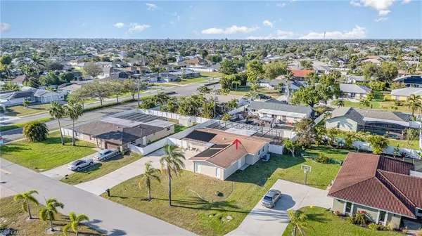 Cape Coral, FL 33904,905 SE 31st TER