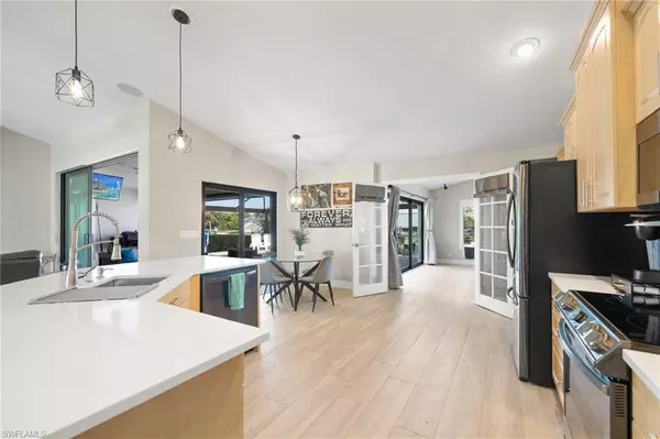 Cape Coral, FL 33990,2305 SE 19th AVE