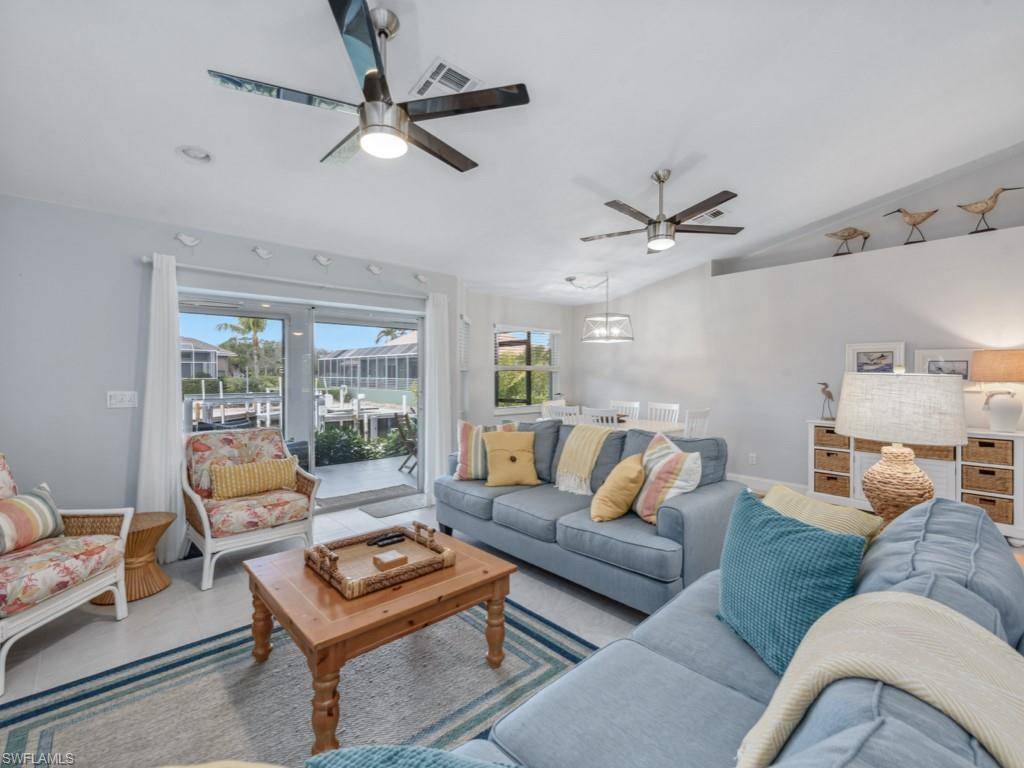 Marco Island, FL 34145,1690 Briarwood CT