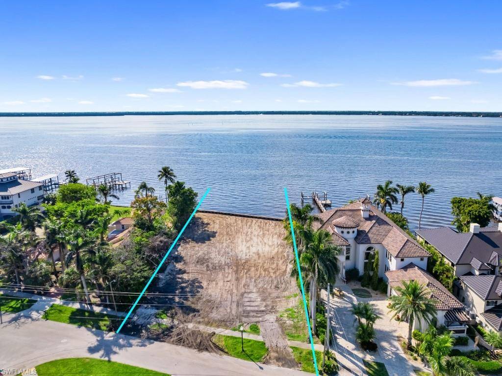 Fort Myers, FL 33901,2860 Valencia WAY
