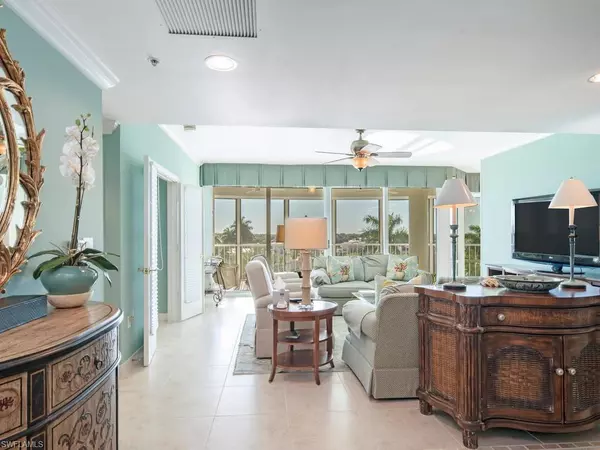 Naples, FL 34103,3971 Gulf Shore Blvd. N. #505