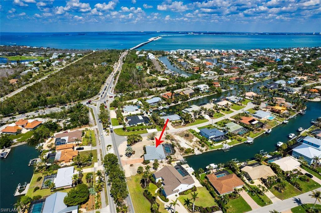 Sanibel, FL 33957,1006 Lindgren BLVD