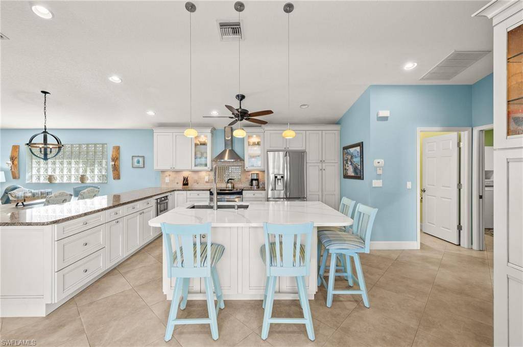 12985 Beacon Cove LN, Fort Myers, FL 33919