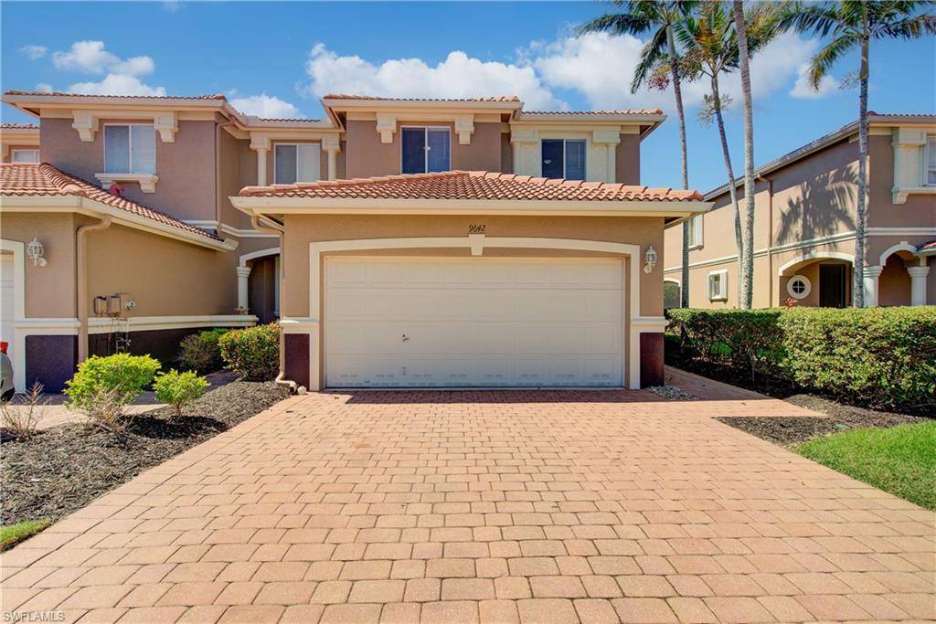9642 Roundstone CIR, Fort Myers, FL 33967