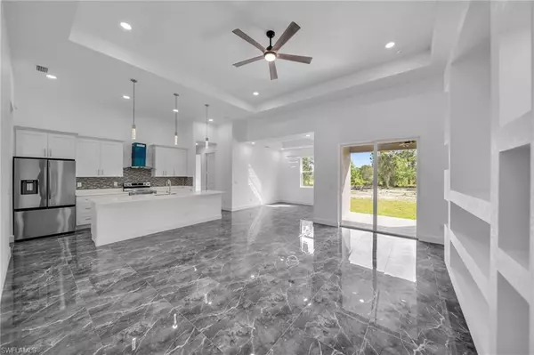 Lehigh Acres, FL 33972,400 Leroy AVE