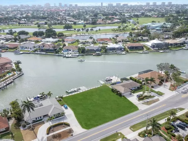 Marco Island, FL 34145,450 N Barfield DR
