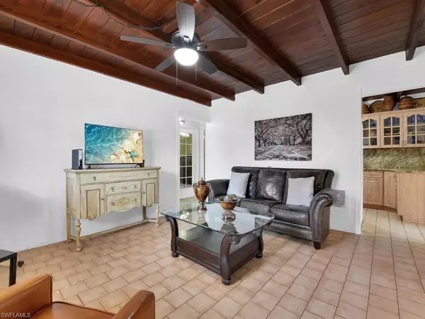 Naples, FL 34103,1227 Trail Terrace DR