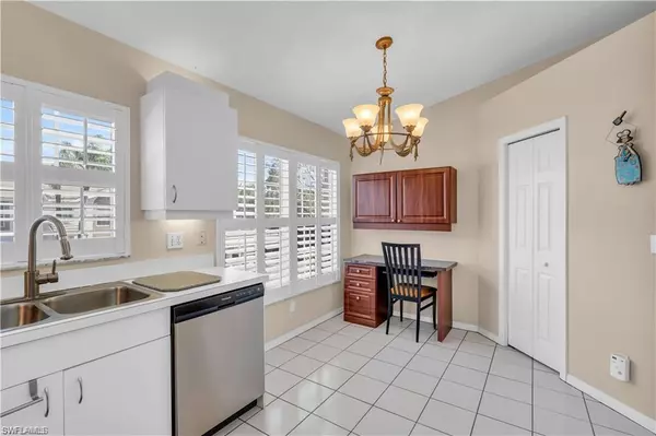 Naples, FL 34109,3720 Fieldstone BLVD #7