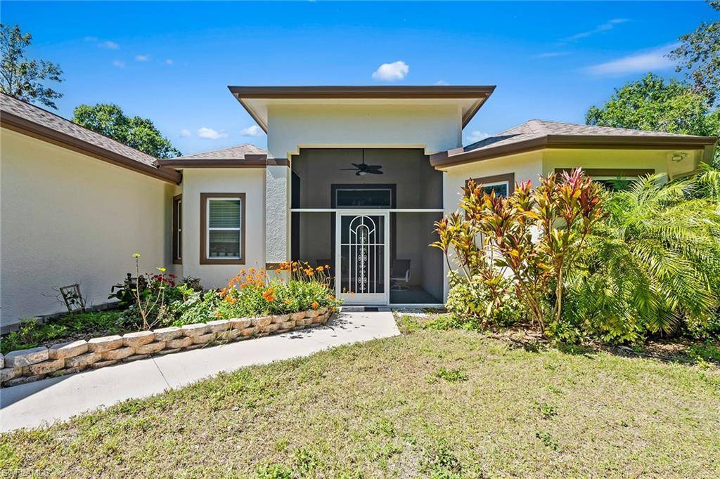 Naples, FL 34117,235 6th ST SE