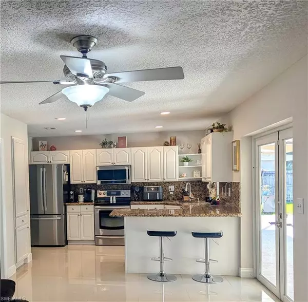 Plantation, FL 33313,7340 NW 14th ST