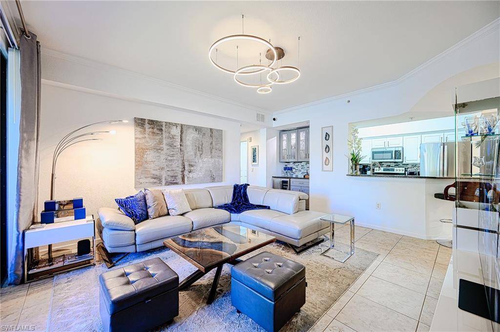 13000 Positano CIR #108, Naples, FL 34105
